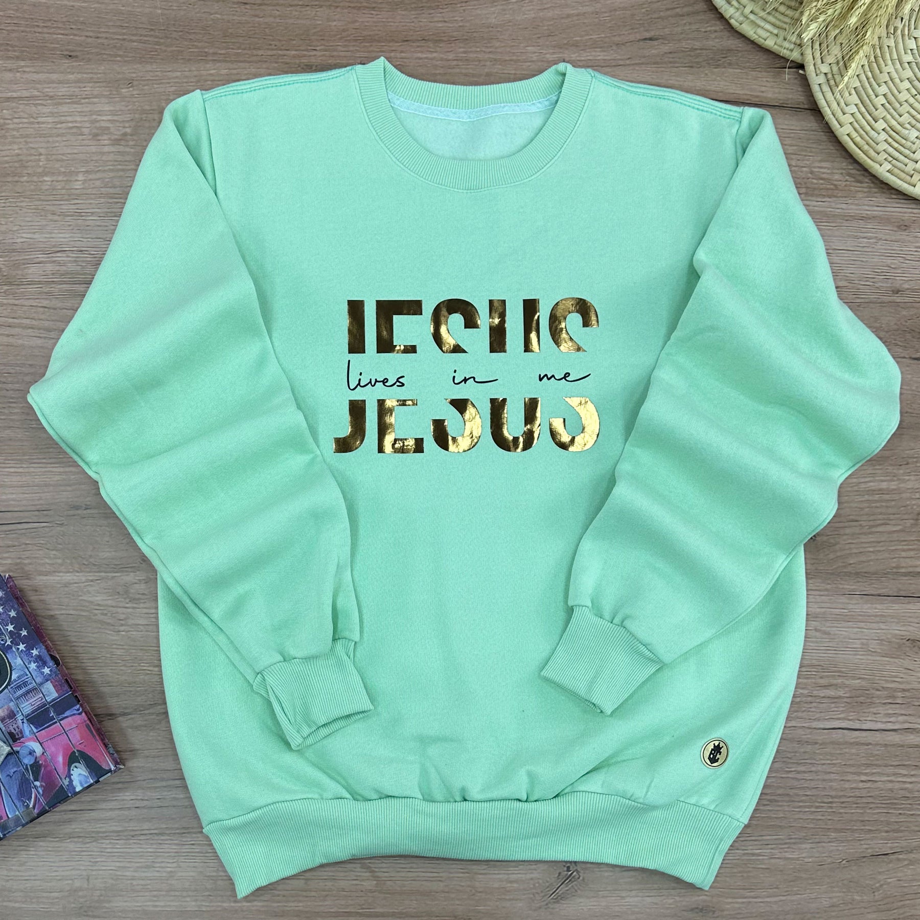 Moletom Menta Jesus Lives in Me