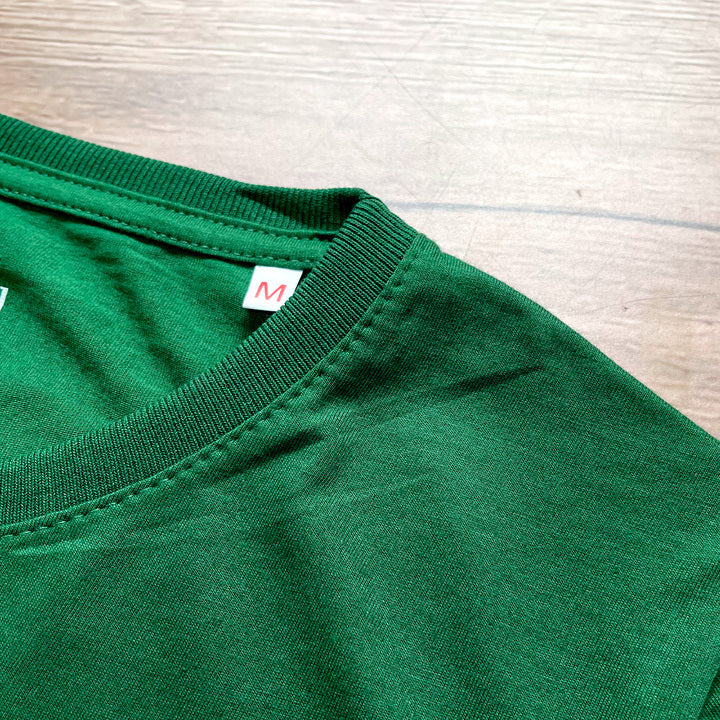 Camiseta Feminina Verde Jesus O Verdadeiro Sentido do Natal Dourado