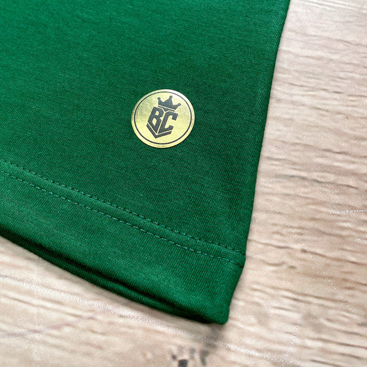 Camiseta Feminina Verde Jesus O Verdadeiro Sentido do Natal Dourado