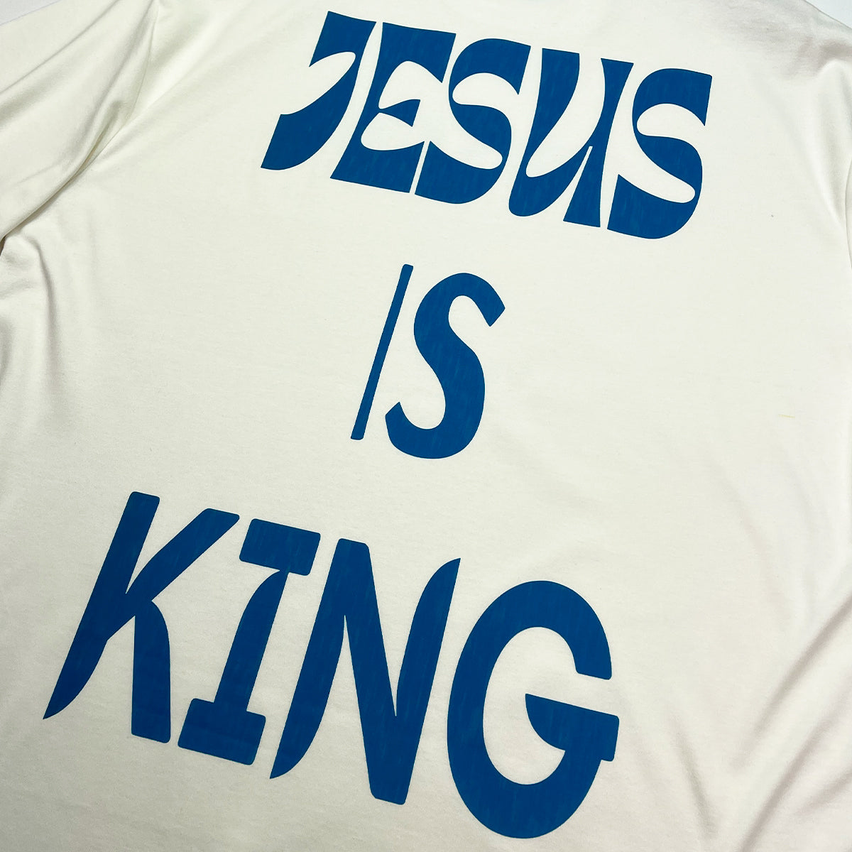 Oversized Off White Full Jesus Is King Azul
