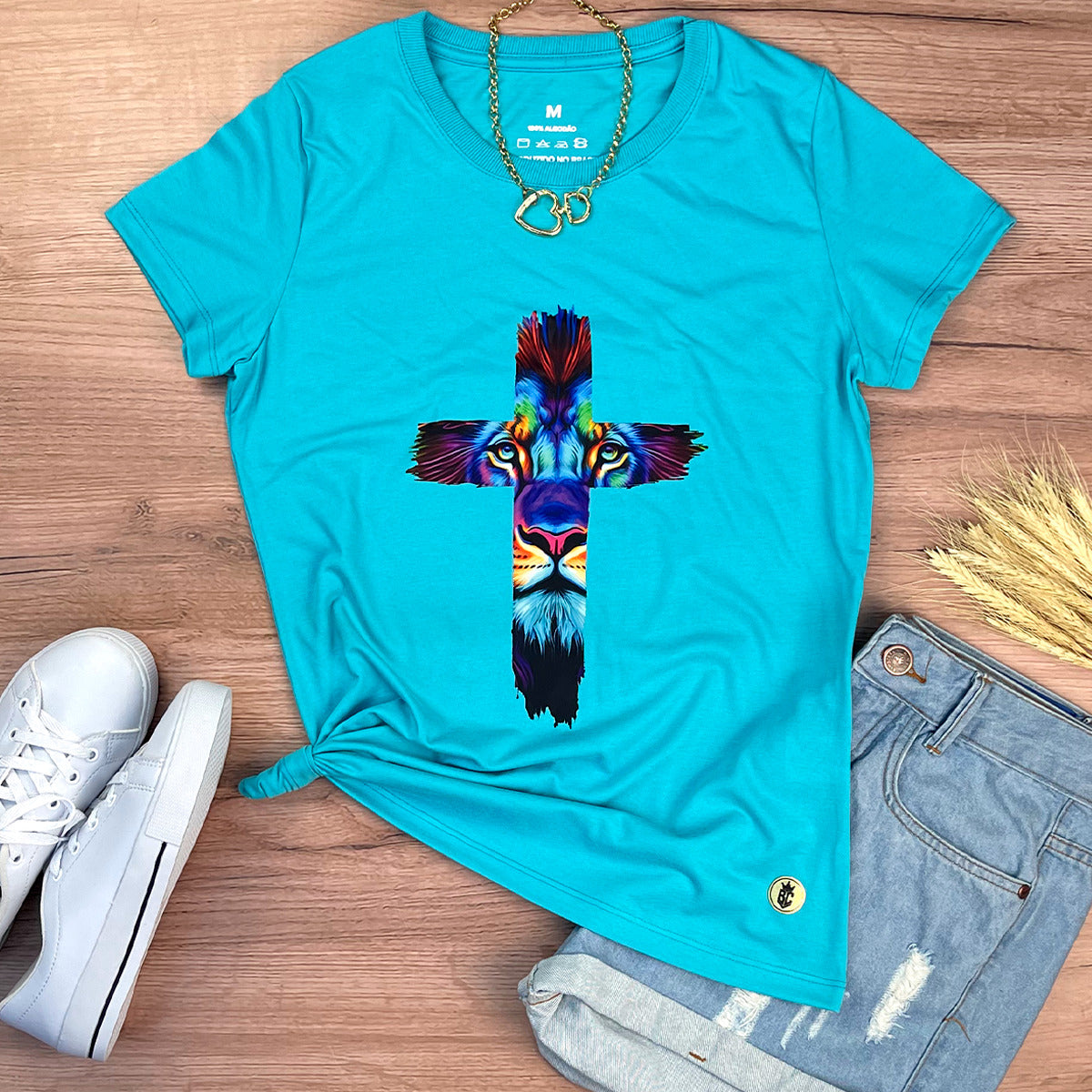 Camiseta Feminina Turquesa Cruz Leão Azul