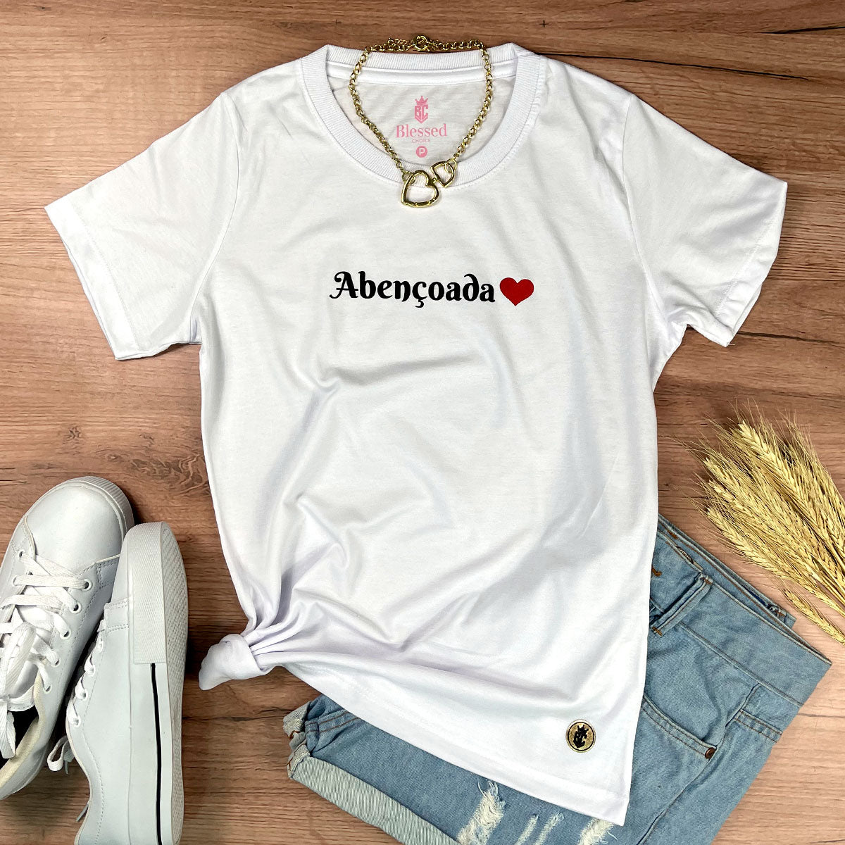 Camiseta Feminina Branca Abençoada