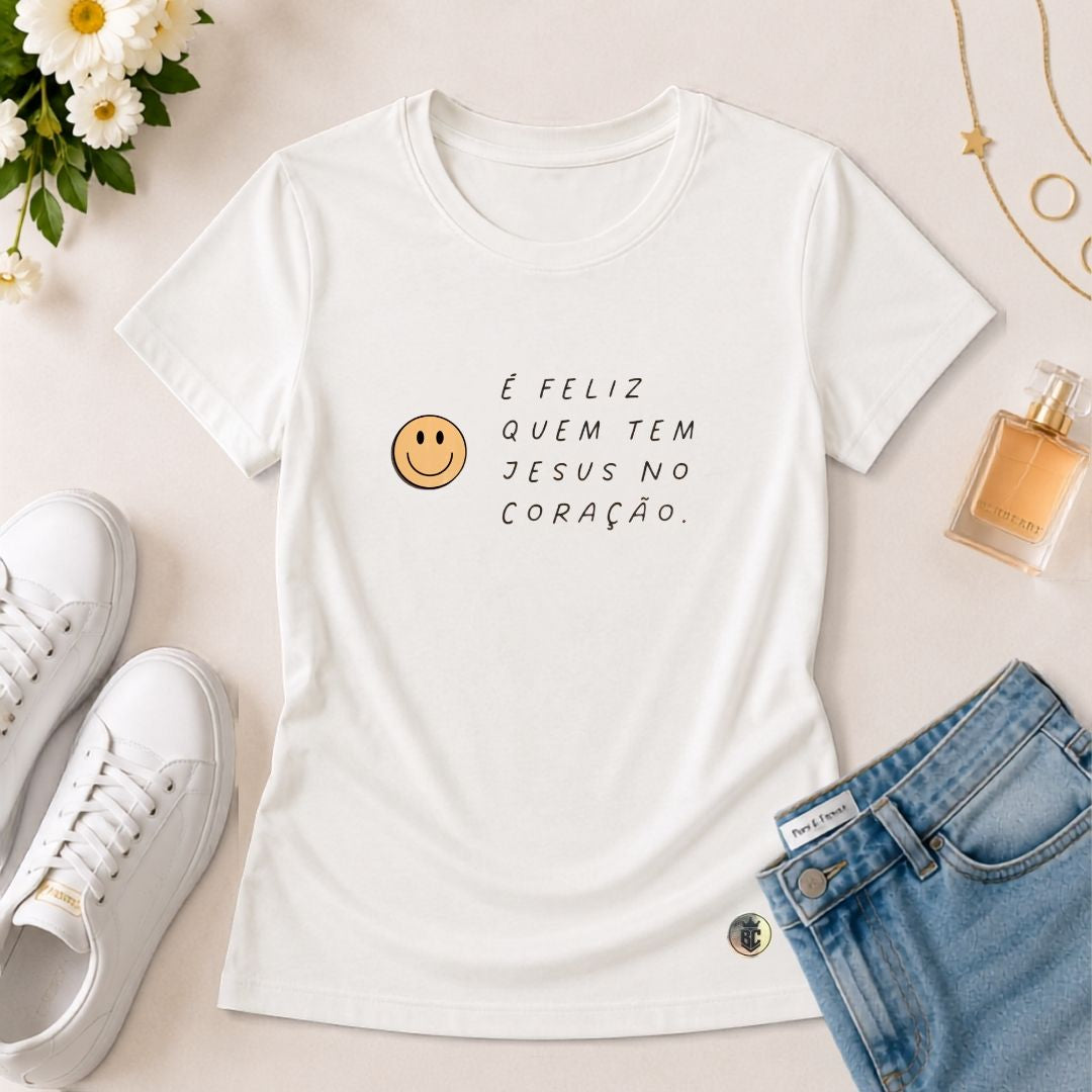 Camiseta Feminina Branca Jesus no Coração