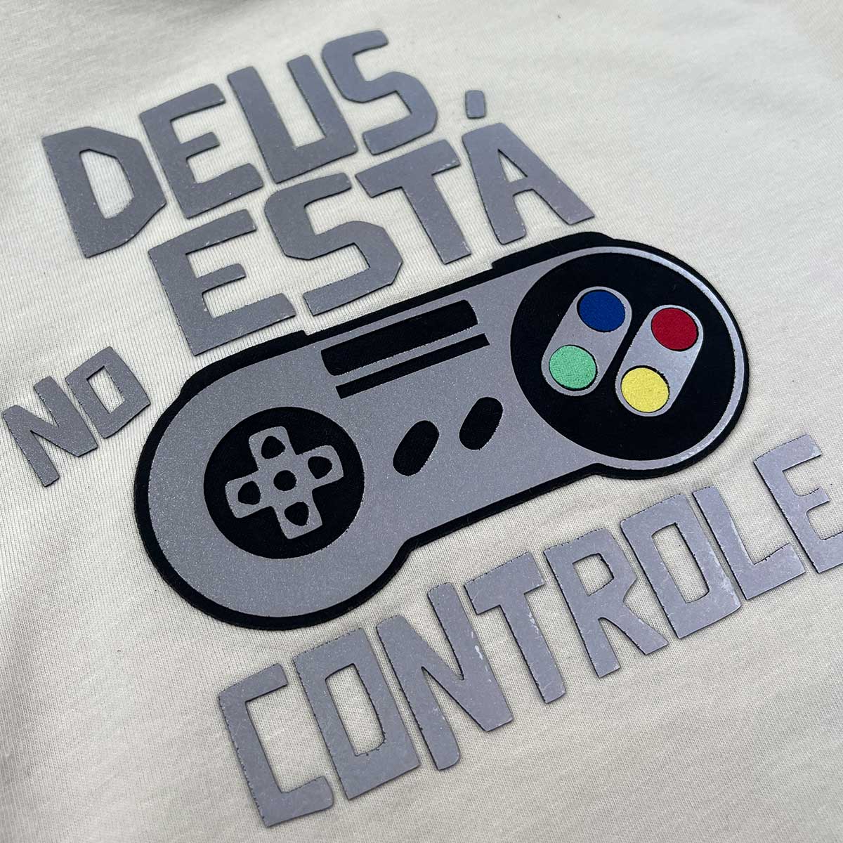 T-Shirt Infantil Off White Deus Está No Controle