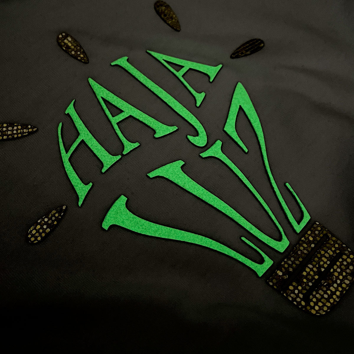 T-Shirt Infantil Branca Haja Luz