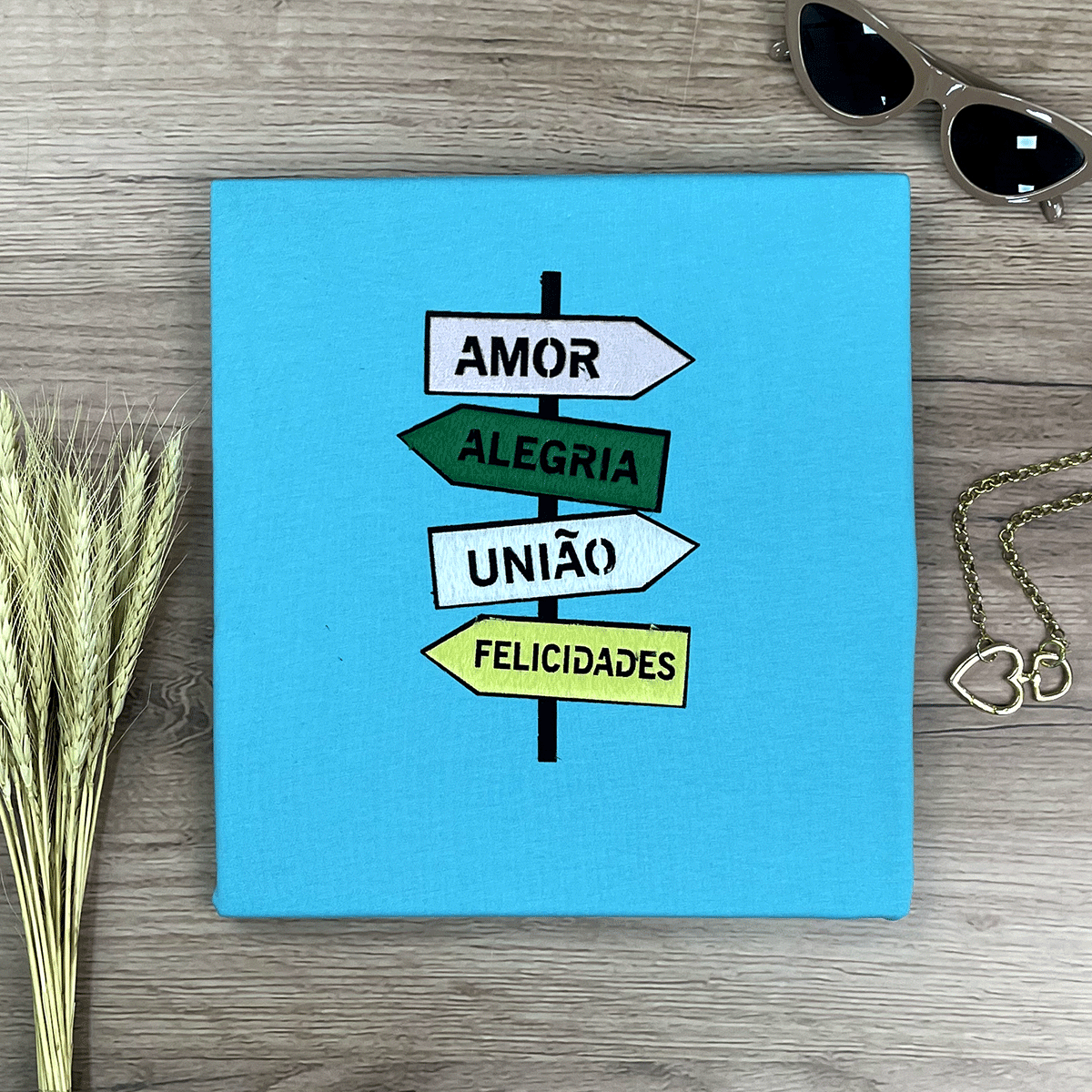 Camiseta Feminina Turquesa Direção Amor