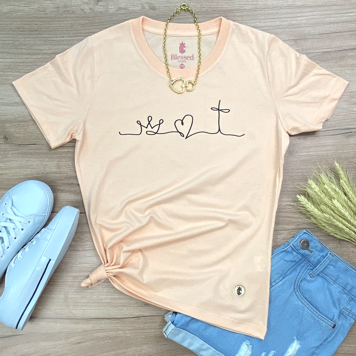 Camiseta Feminina Salmão Coroa Coração