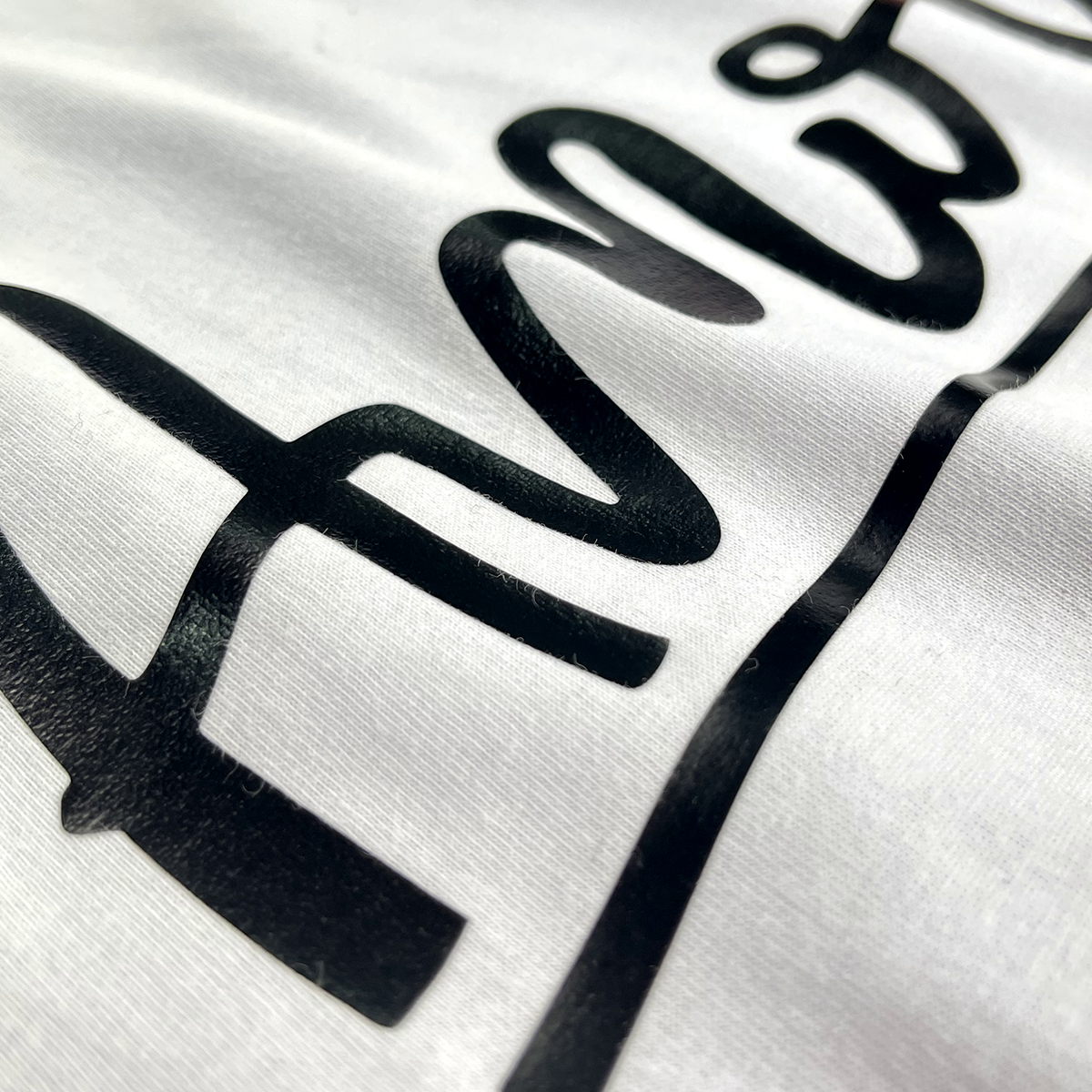 Camiseta Feminina Branca Amor Coração