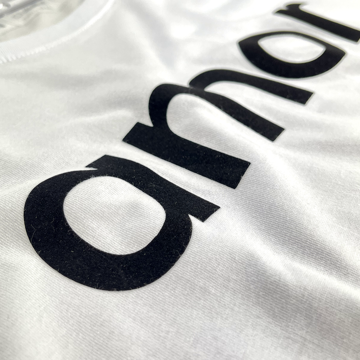 Camiseta Feminina Branca Amor