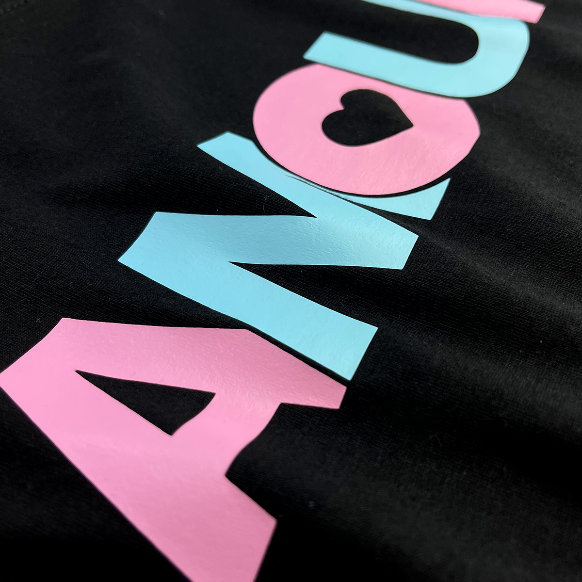 Camiseta Feminina Preta AMOUR
