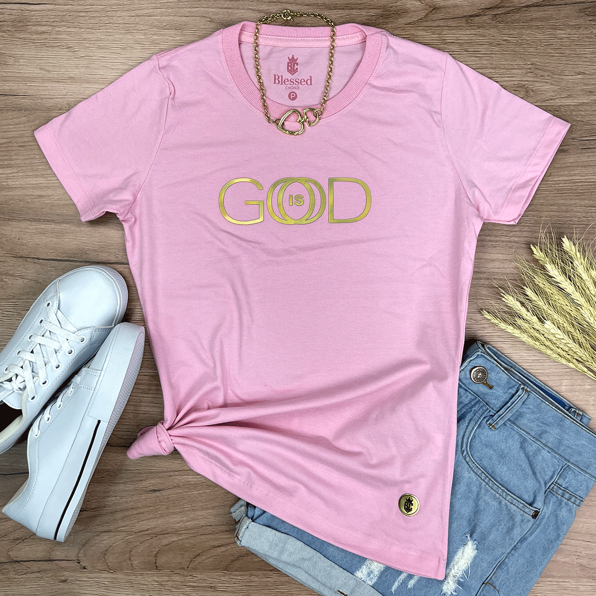Camiseta Feminina Rosa God is Good