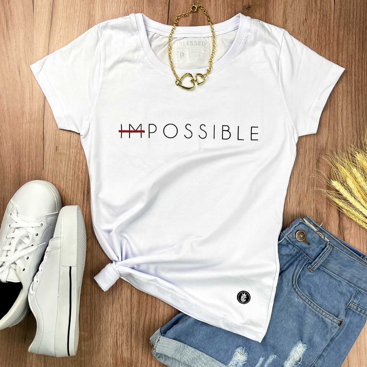 Camiseta Feminina Branca Impossible