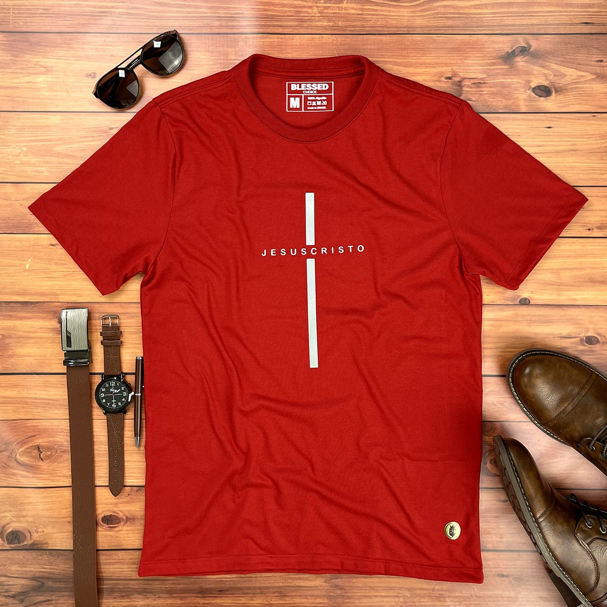 Camiseta Masculina Vermelha Cruz Prata Jesus Cristo