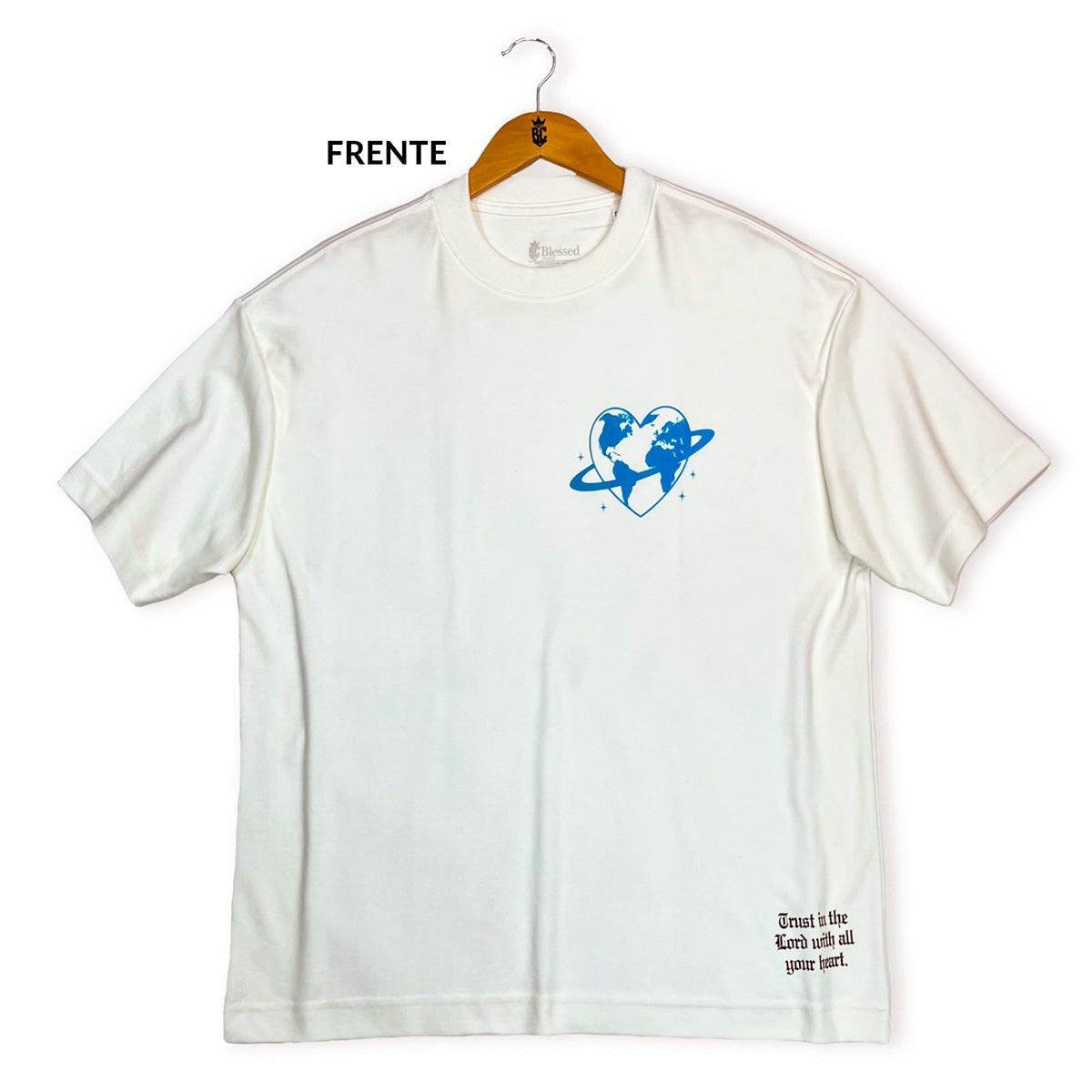 Oversized Off White Full Coração Jesus Saves