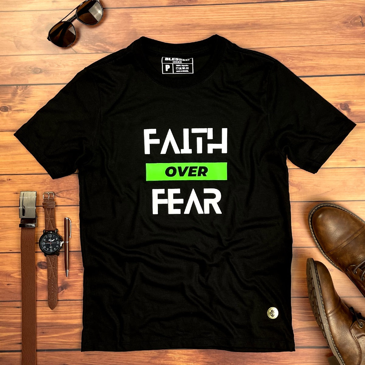 Camiseta Masculina Preta Faith Over Fear