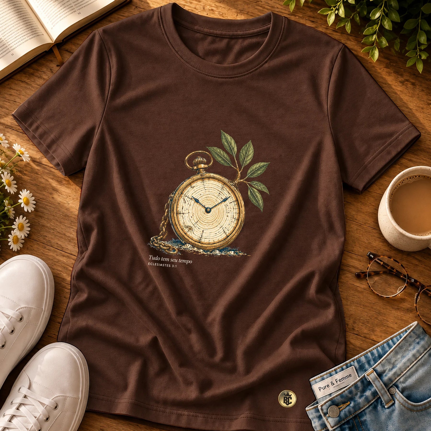 Camiseta Feminina Marrom Tudo tem seu tempo