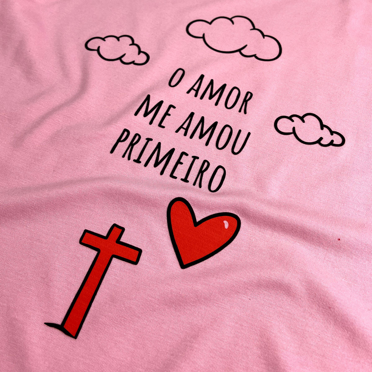 T-Shirt Infantil Rosa Desenho O Amor Me Amou