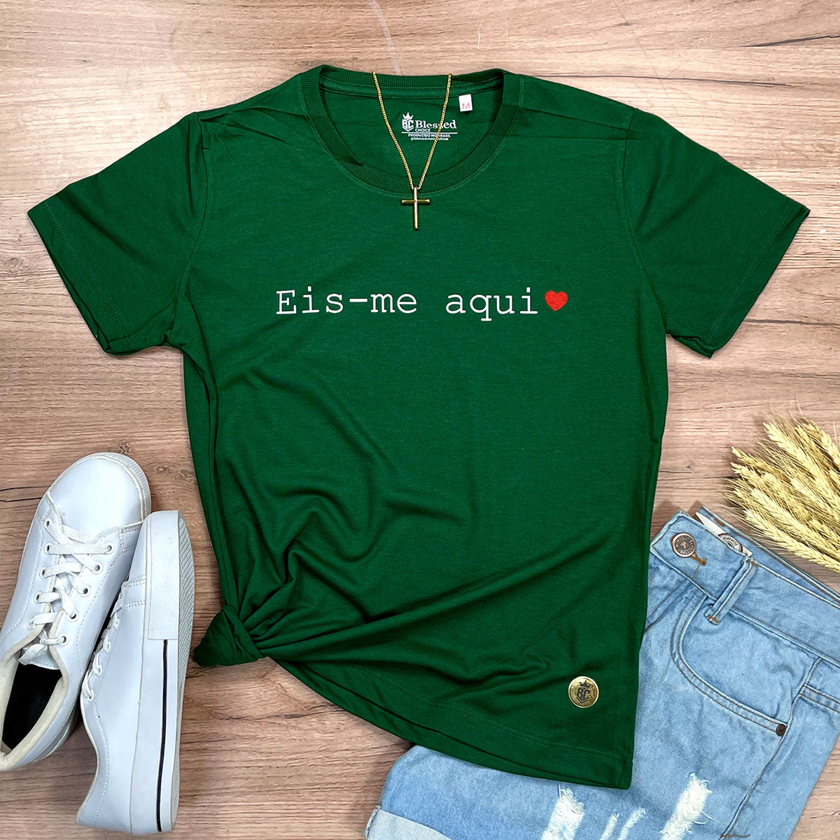 Camiseta Feminina Verde Eis-me Aqui