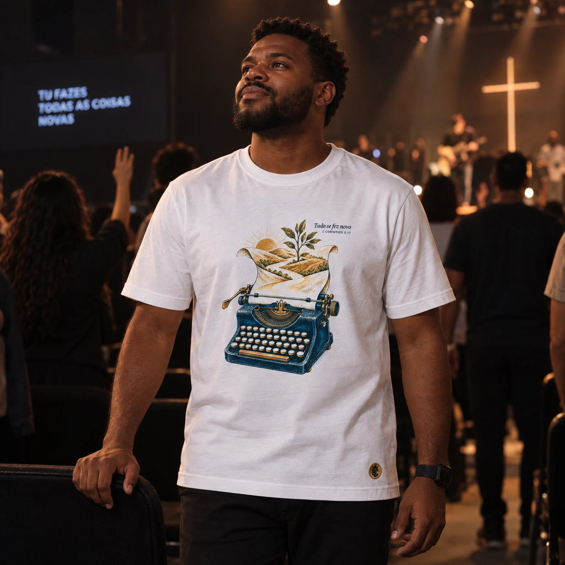 Camiseta Masculina Branca Tudo se fez novo