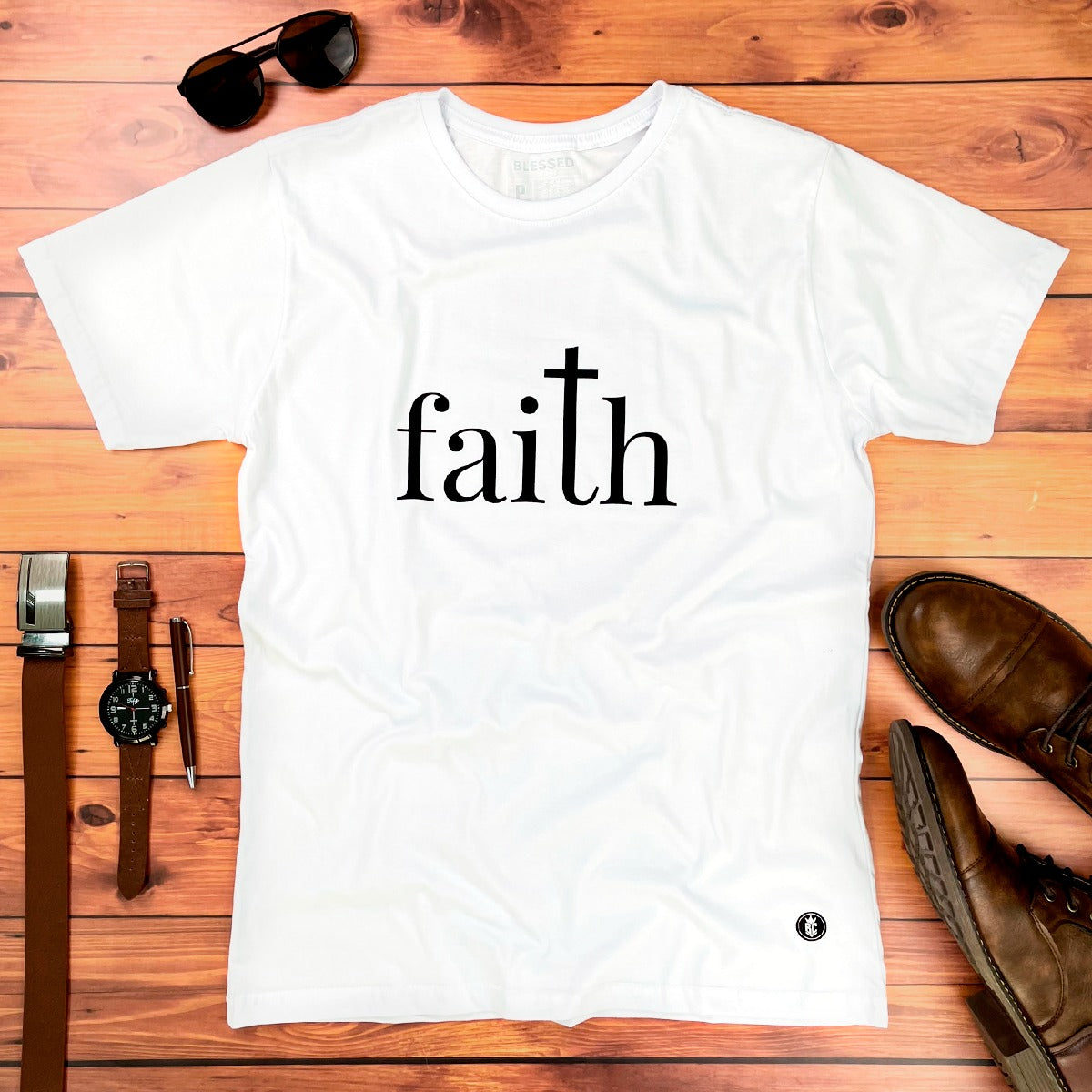 Camiseta Masculina Branca Faith