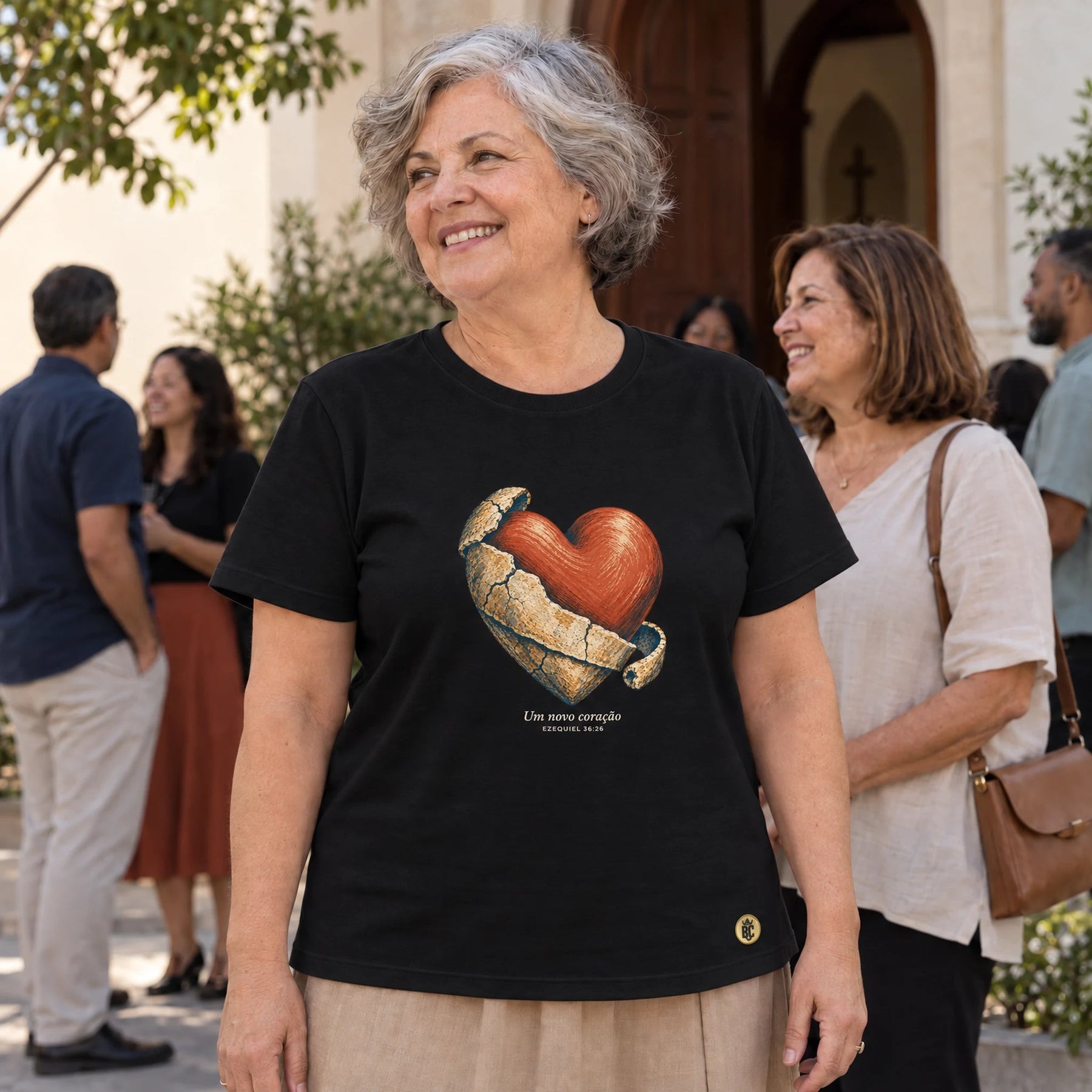 Camiseta Feminina Preta Um novo coração