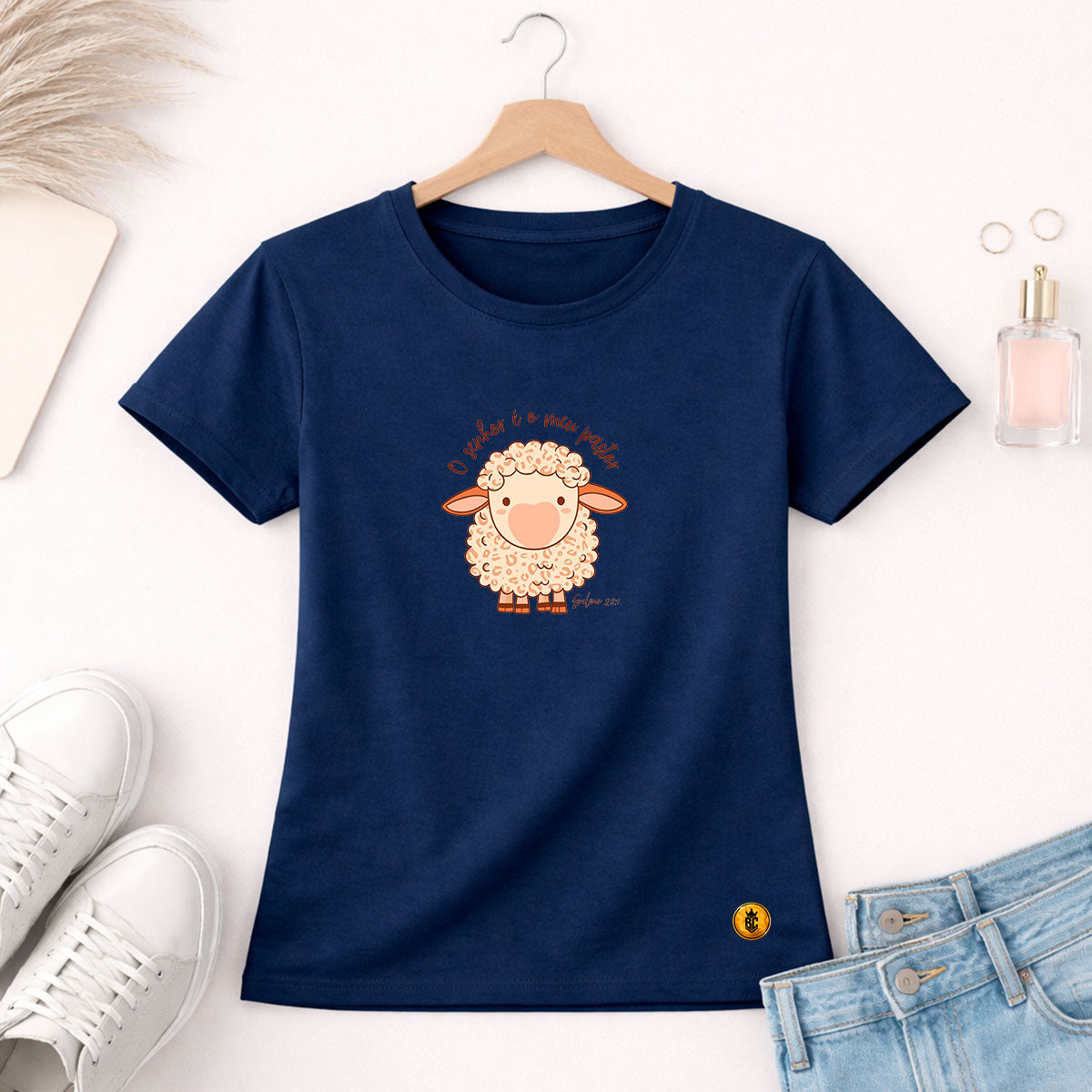 Camiseta Feminina Azul O Senhor é o Meu Pastor Ovelha