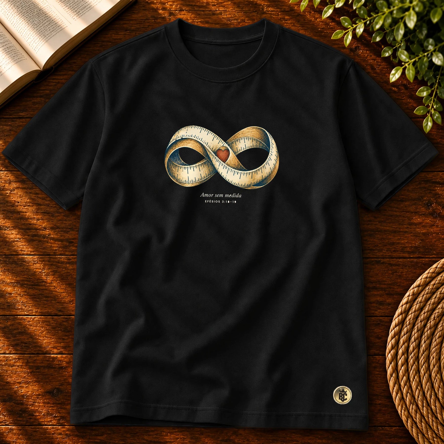 Camiseta Masculina Preta Amor sem medida