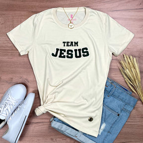 Camiseta Feminina Off White Team Jesus