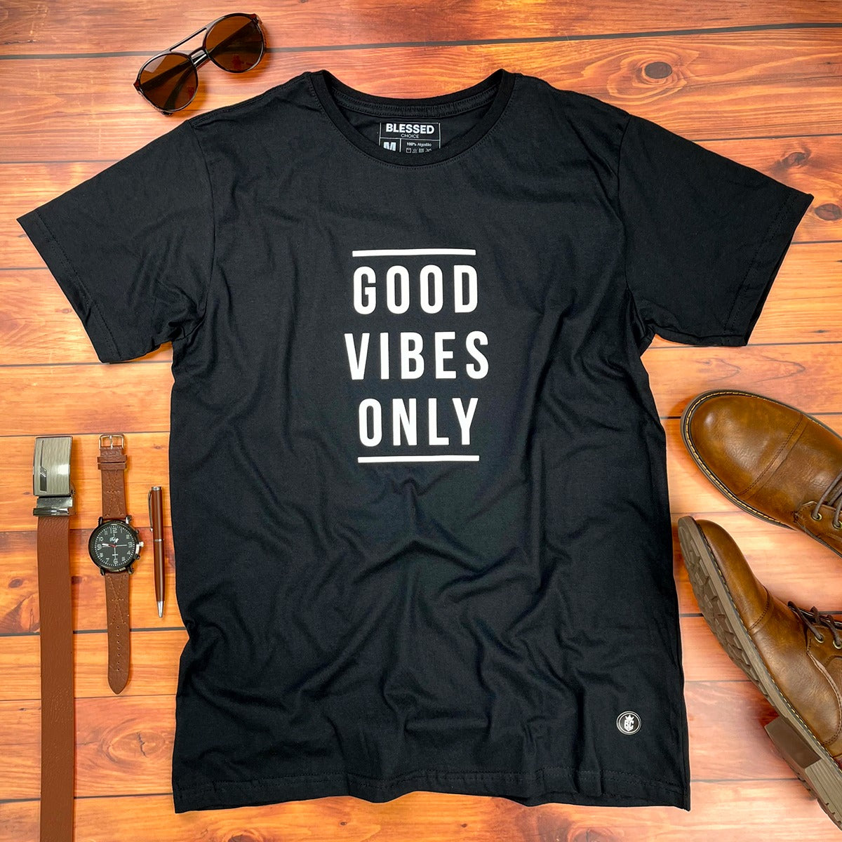 Camiseta Masculina Preta Good vibes only