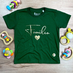 T-Shirt Infantil Verde Família Coração Dourado