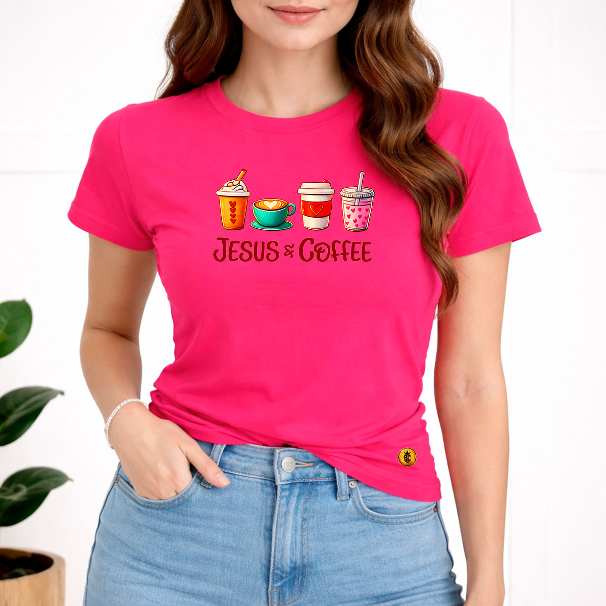 Camiseta Feminina Pink Jesus & Coffee