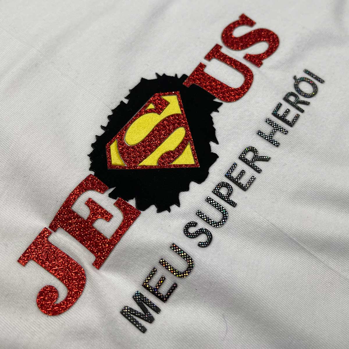 T-Shirt Infantil Branca Jesus Meu Super Herói
