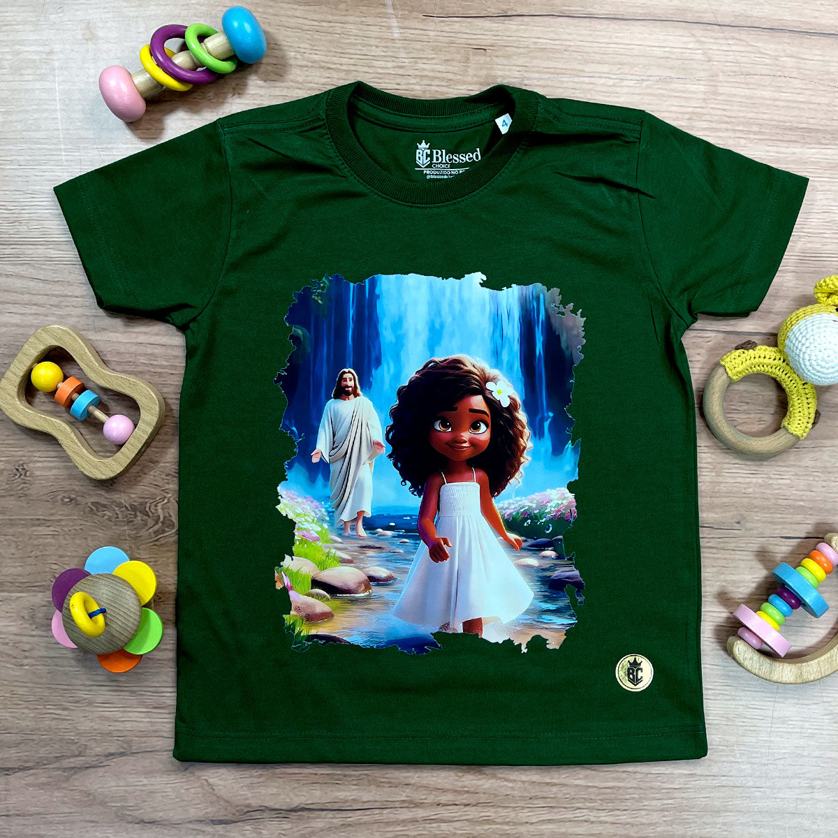 T-Shirt Infantil Verde Menina Jesus