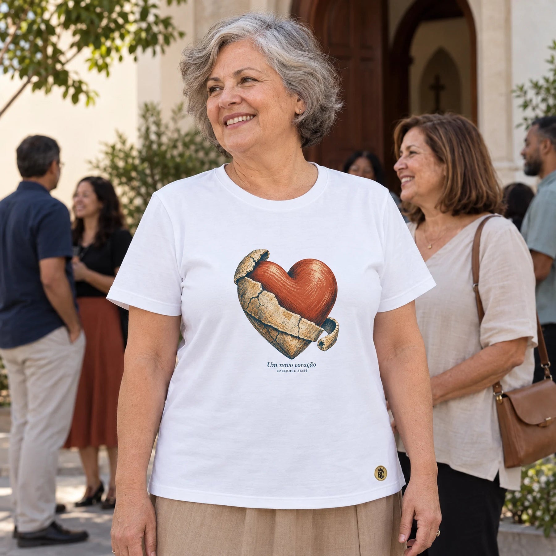 Camiseta Feminina Branca Um novo coração