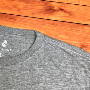 Camiseta Masculina Cinza Meu Fardo é Leve