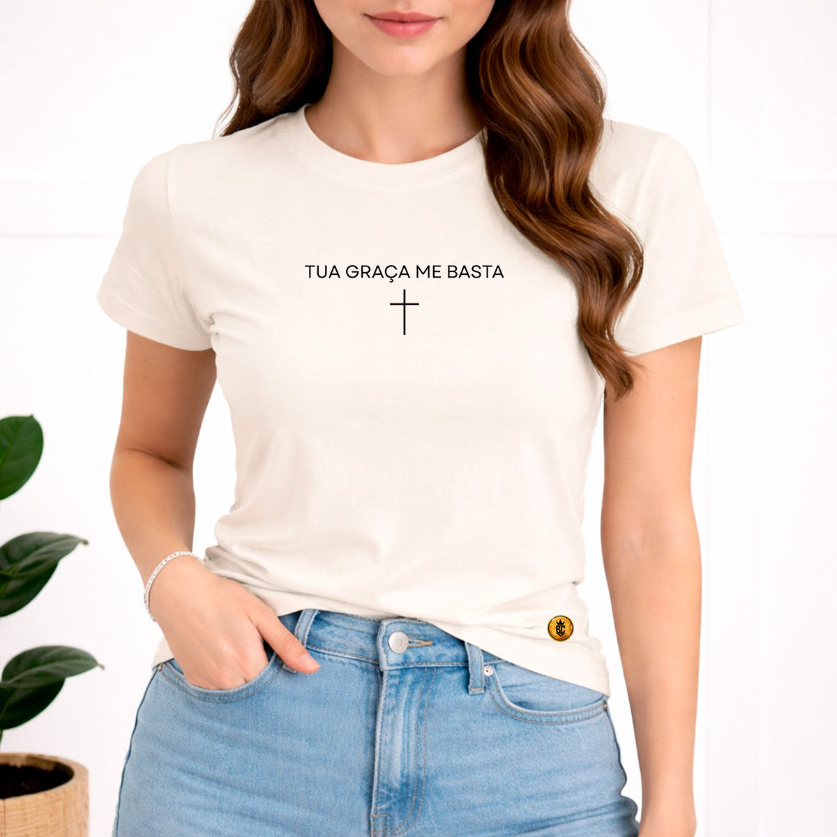 Camiseta Feminina  Off White  Tua Graça Me Basta
