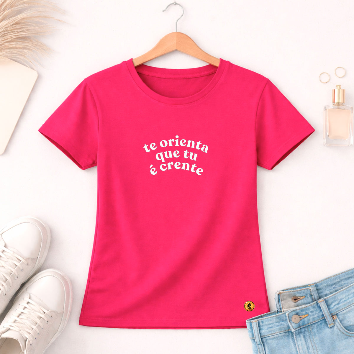 Camiseta Feminina Pink Te Orienta Que tu é Crente