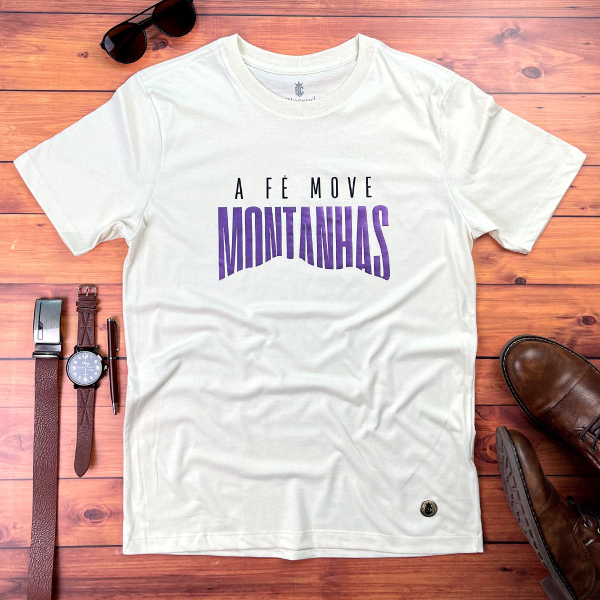 Camiseta Masculina Off White A Fé Move Montanhas