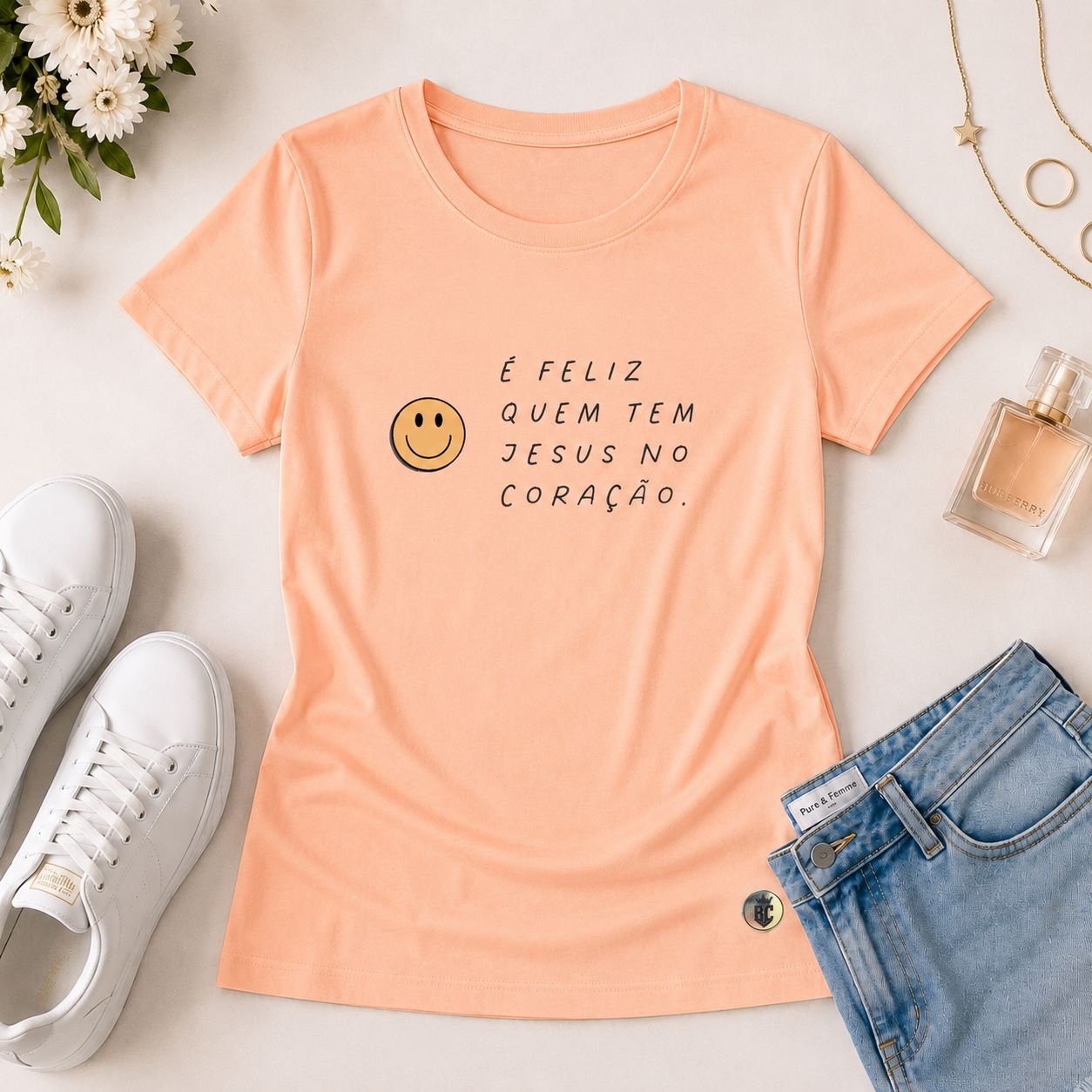 Camiseta Feminina Salmão Jesus no Coração