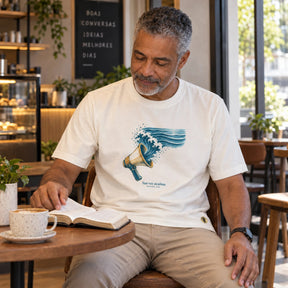 Camiseta Masculina Off White Sua voz acalma
