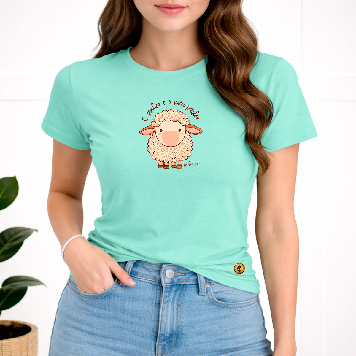 Camiseta Feminina Verde Menta O Senhor é o Meu Pastor Ovelha