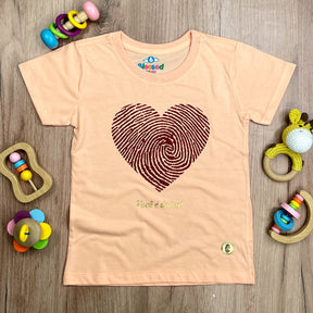 T-Shirt Infantil Salmão Coração Digital Você É Única