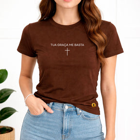 Camiseta Feminina  Marrom Tua Graça Me Basta