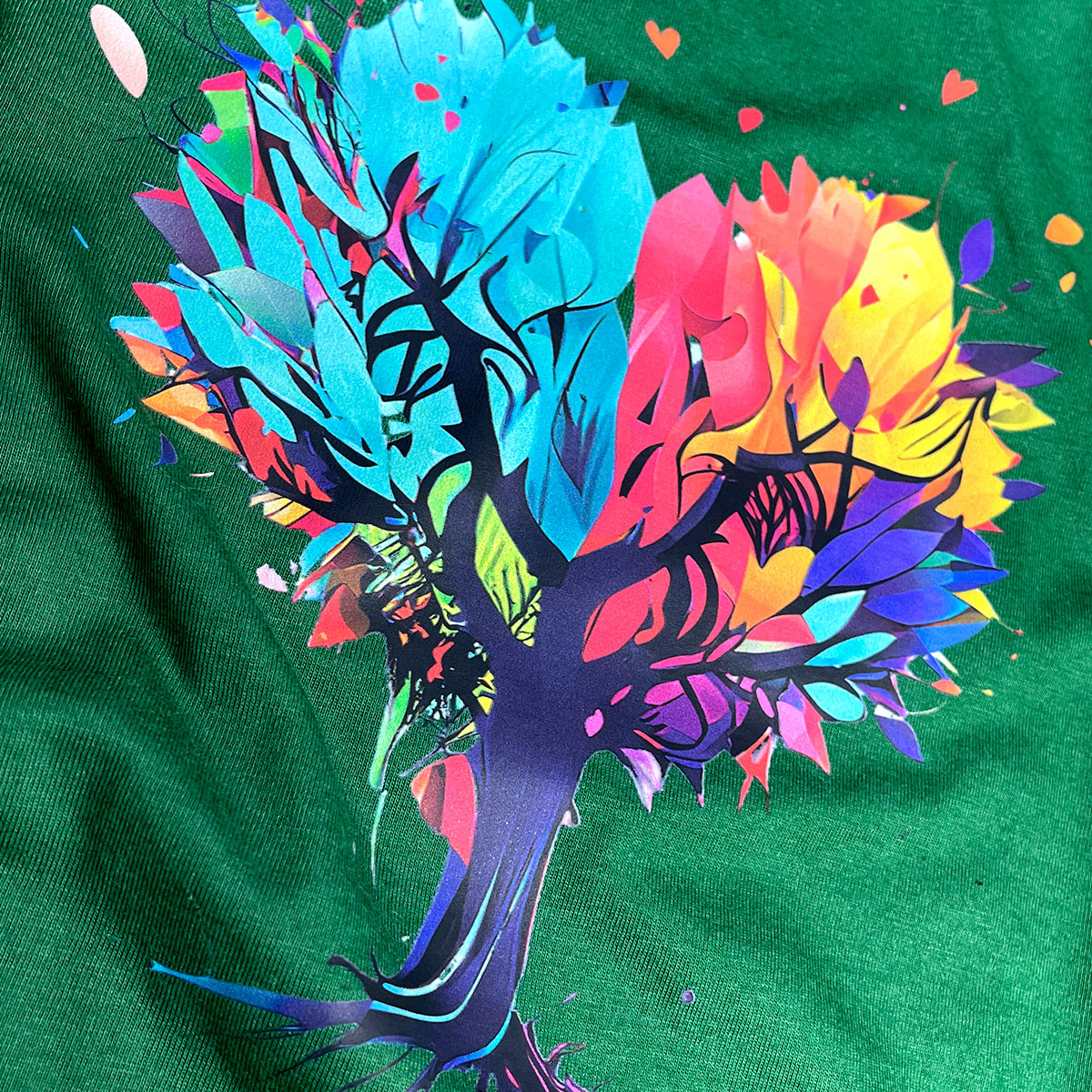 Camiseta Feminina Verde Árvore de Coração