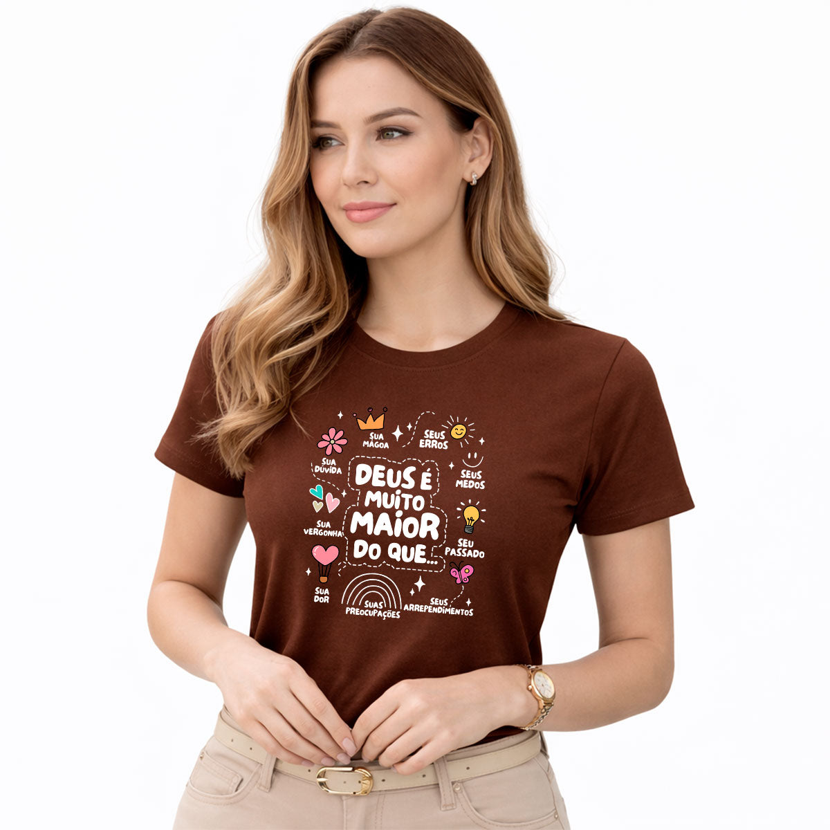 Camiseta Feminina  Marrom Deus é Muito Maior 