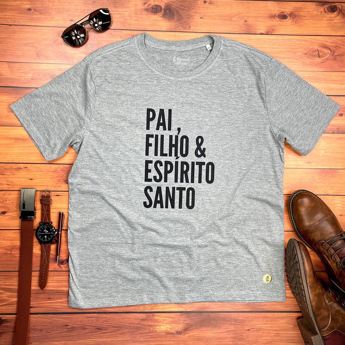 Camiseta Masculina Cinza Pai, Filho & Espírito Santo