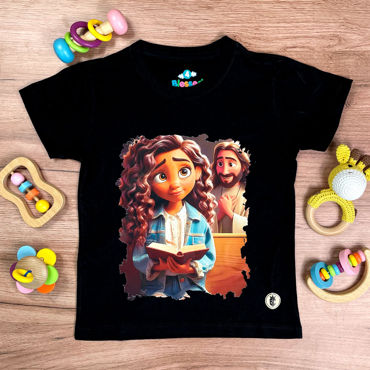 T-Shirt Infantil Preta Garota Bíblia Jesus