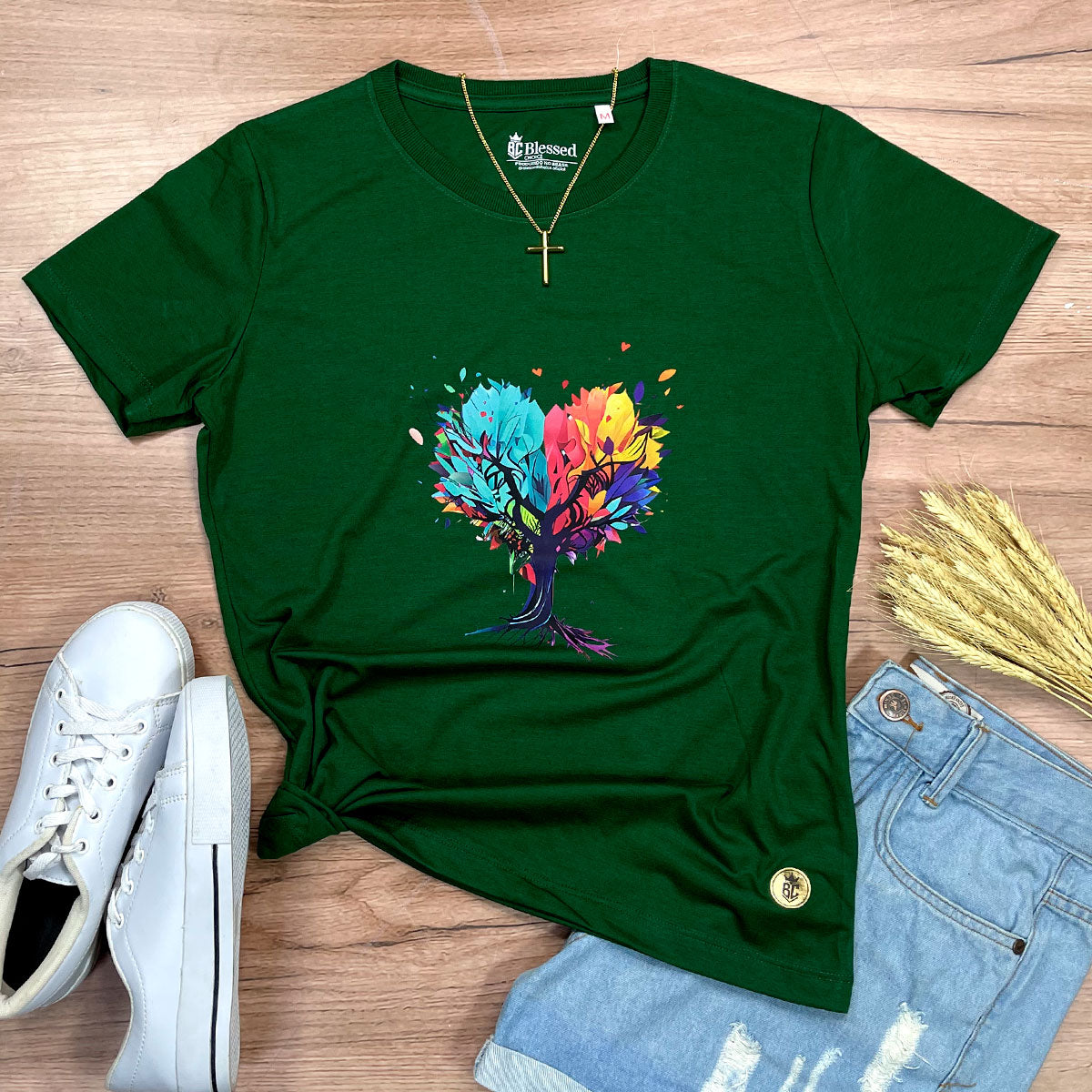 Camiseta Feminina Verde Árvore de Coração