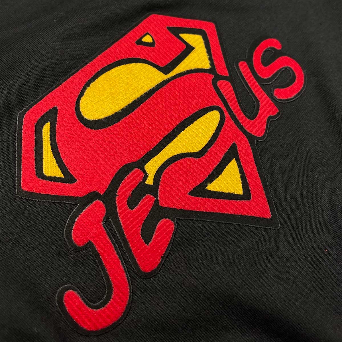 T-Shirt Infantil Preta Jesus Superman