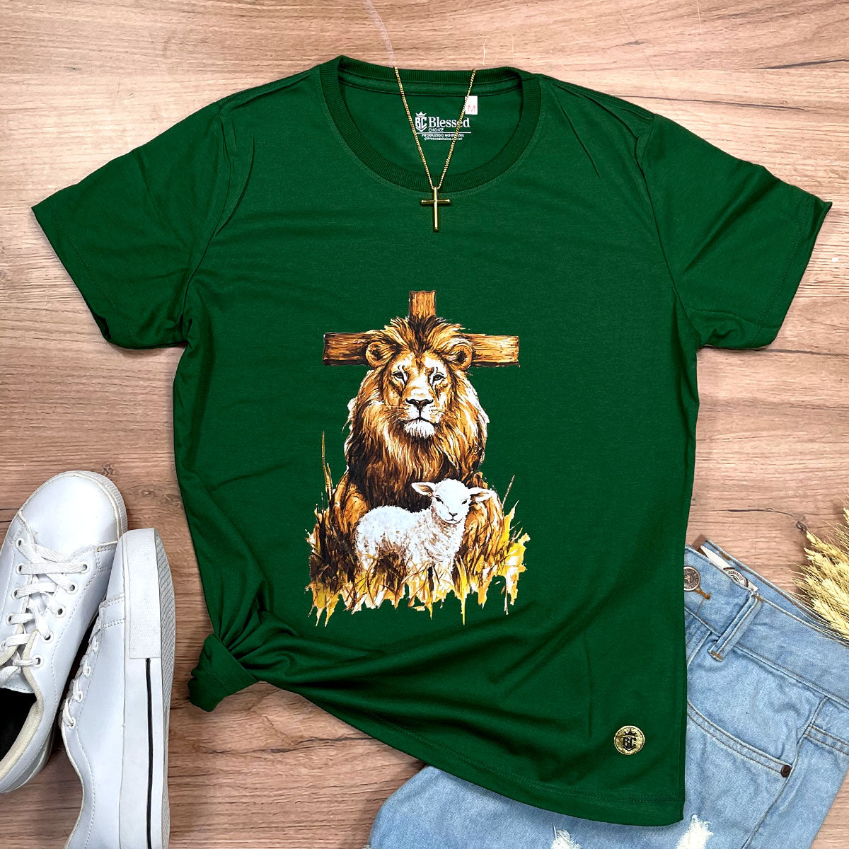 Camiseta Feminina Verde Cruz Leão E Cordeiro